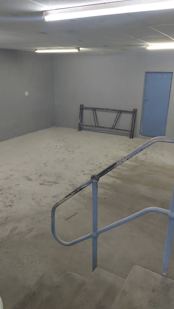 To Let Commercial Property for Rent in Holland Park Eastern Cape